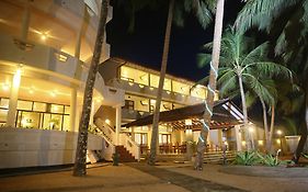 Oasey Beach Hotel Bentota